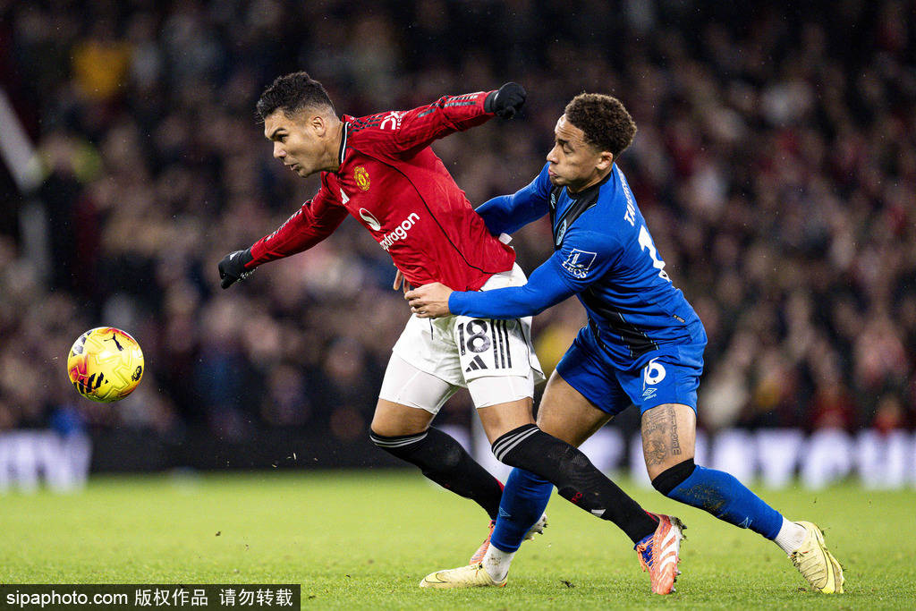 NBA历史上最强的30号巨星是库里，选择这个号码的巨星少