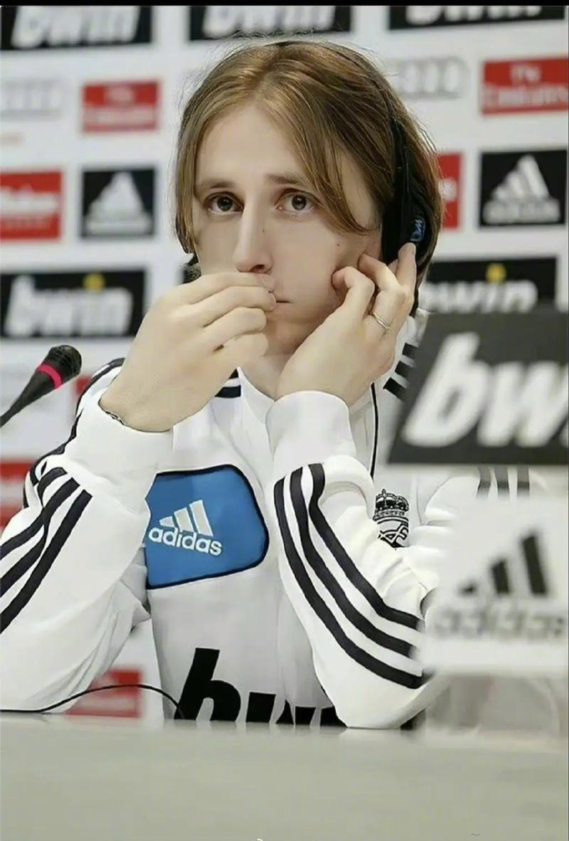 首次被葡萄牙征召的边锋福布斯出生时，C罗已为葡萄牙出场3次