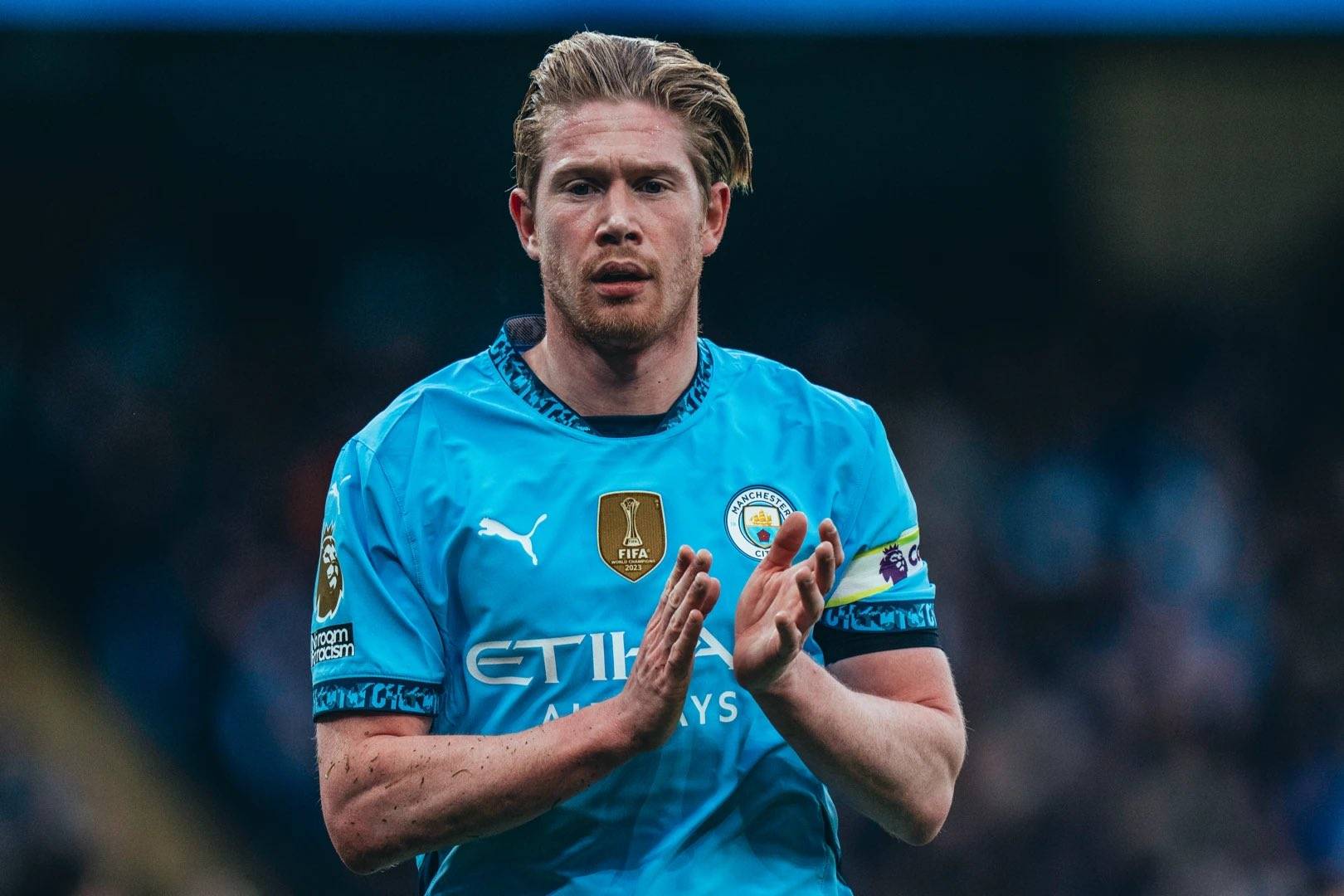 铜梁龙选帅举棋不定！张外龙或绝迹中超江湖，谢晖带队一年游？刘建业或逆袭