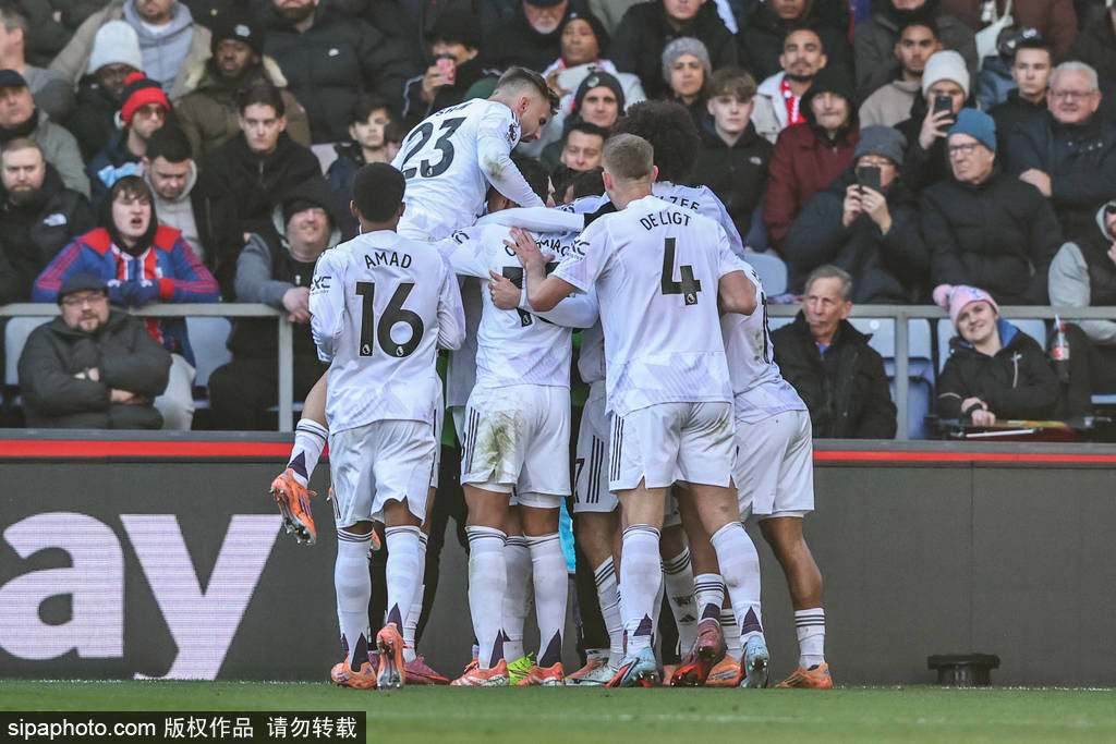 Roobet2025年赞助多支电竞战队